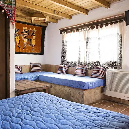 El Refugio De Alamut Hotell 2*