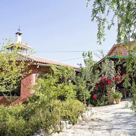 El Refugio De Alamut 2*